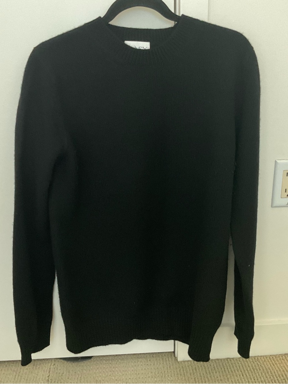 Women's Black Crewneck Sweater - Soft Knit